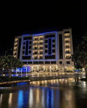 Coral Beach Hotel & Spa